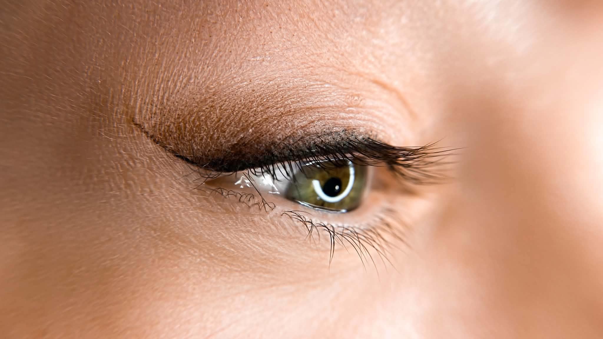 Permanent eyeliner / lash enhancement — definerte vipper og myk fargelegging ved vippekanten